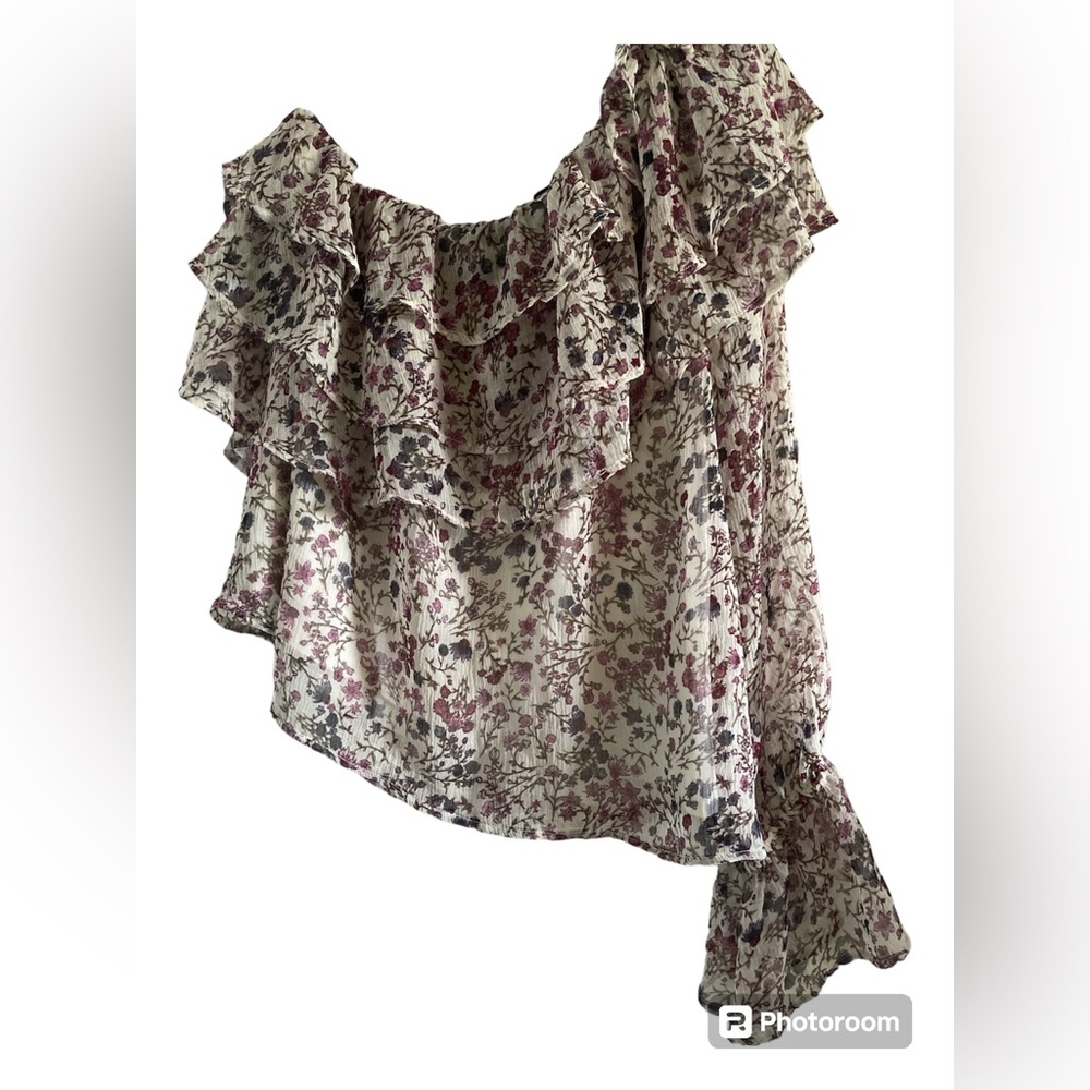 American Eagle off the shoulder ruffle blouse size large